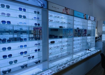 Tìm hiểu về tác dụng của mắt kính chống tia UV